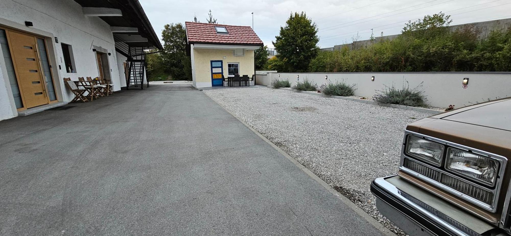 Appprusnik Apartment Любляна Екстериор снимка
